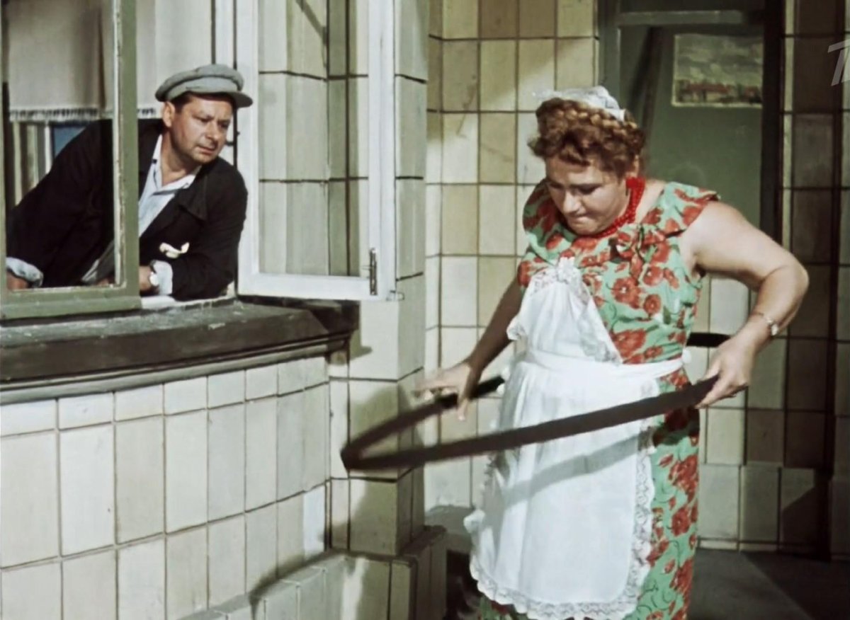 Панас Петрович Королева бензоколонки