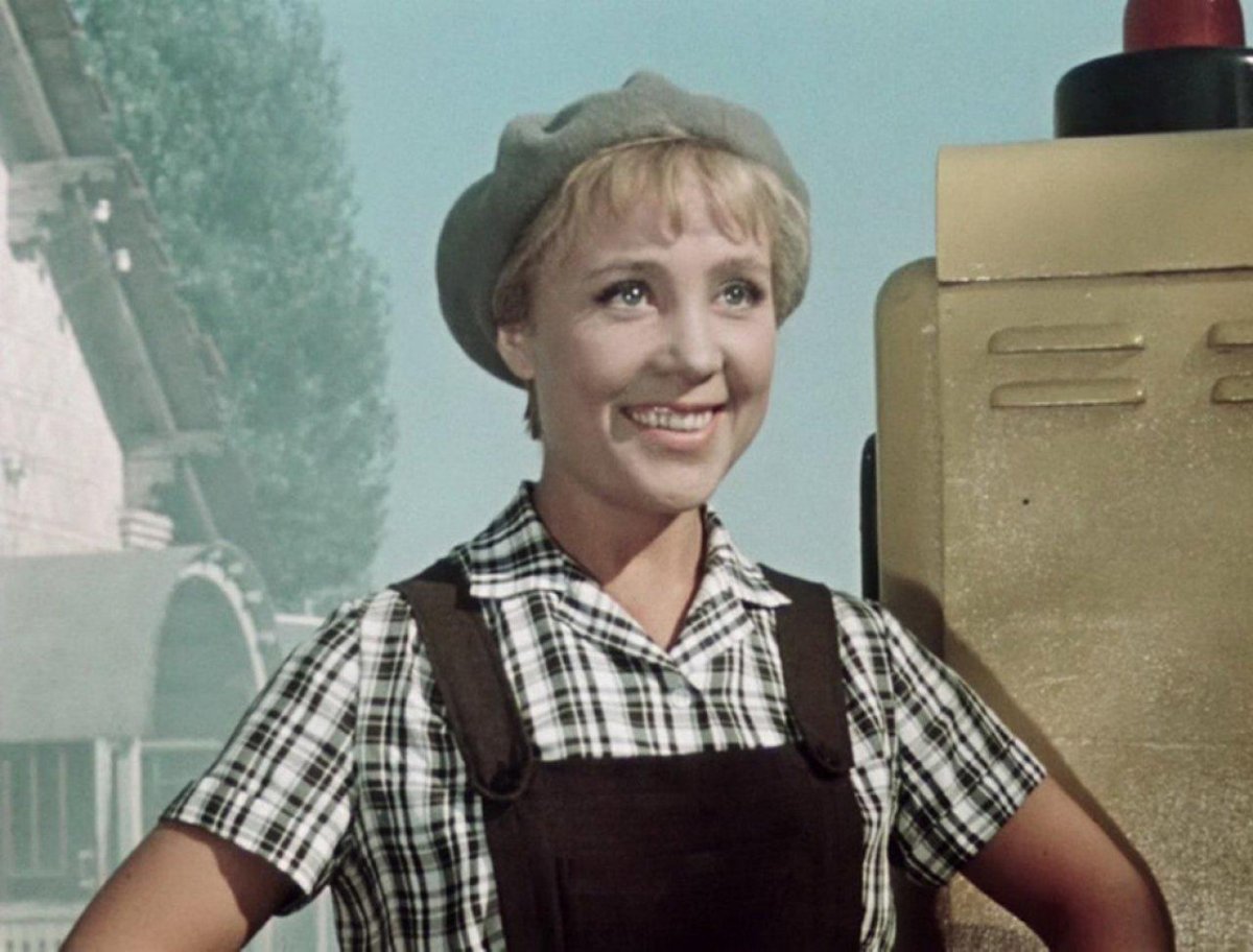 Румянцева Королева бензоколонки