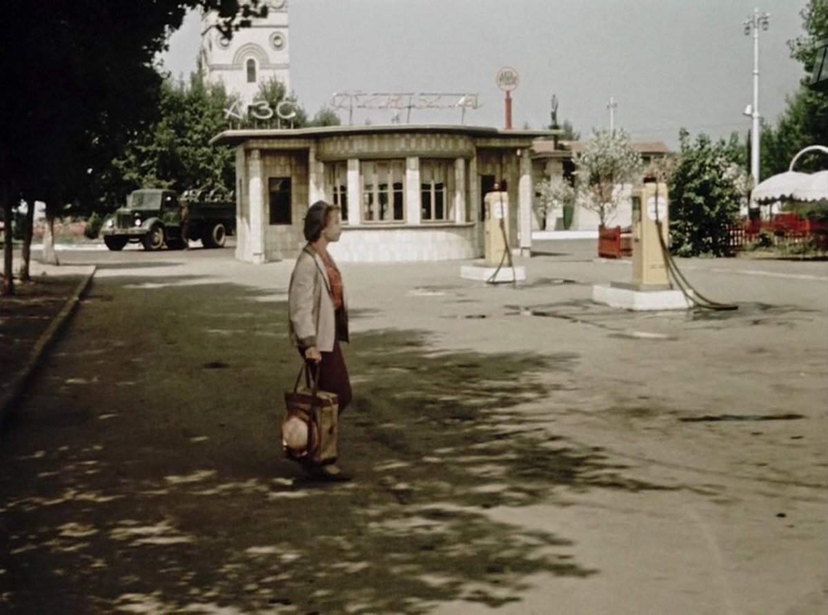 Королева бензоколонки фильм 1962