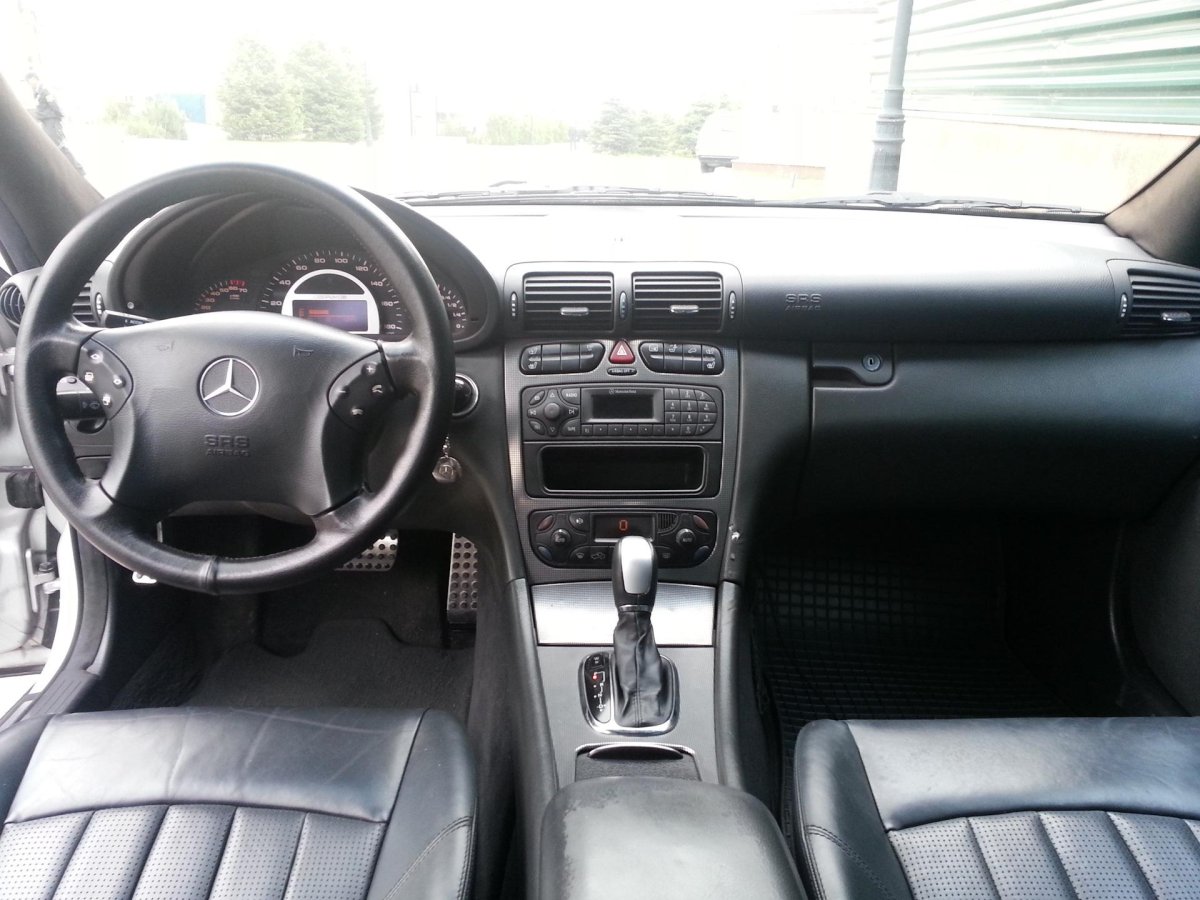 Mercedes Benz w203 Рестайлинг