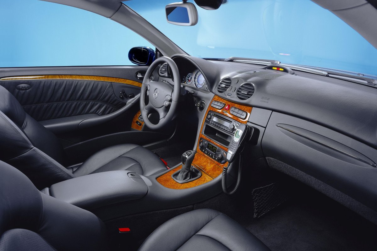 Mercedes-Benz CLK-class w209 салон