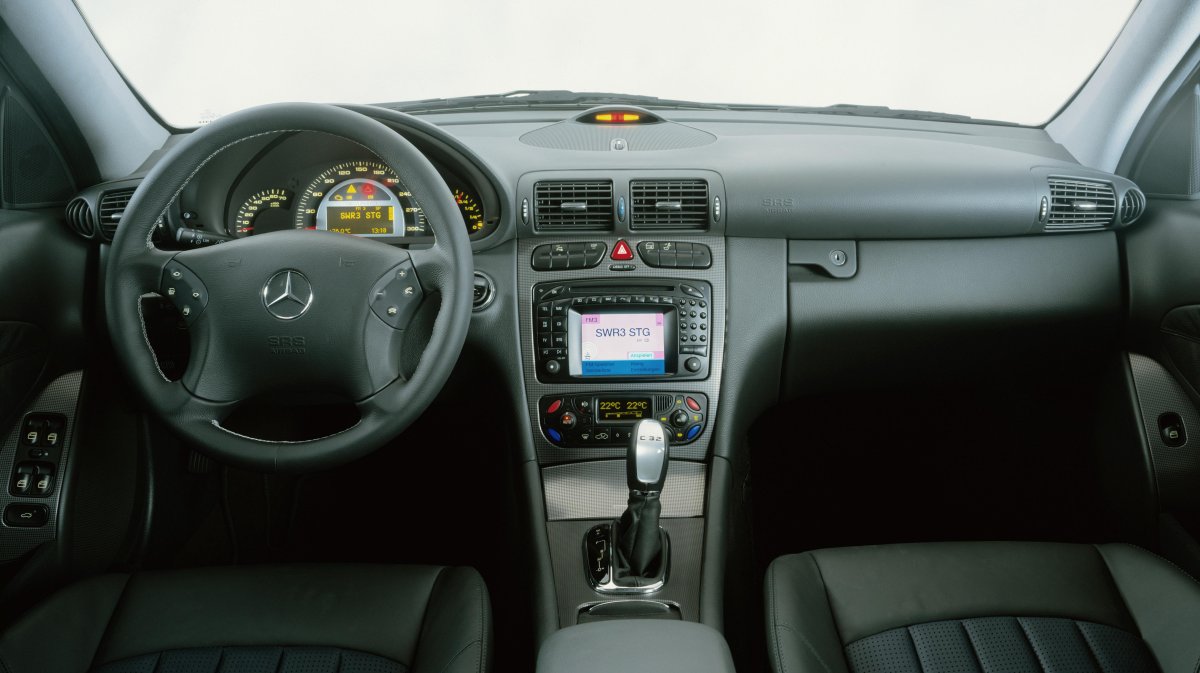 Мерседес w203 салон