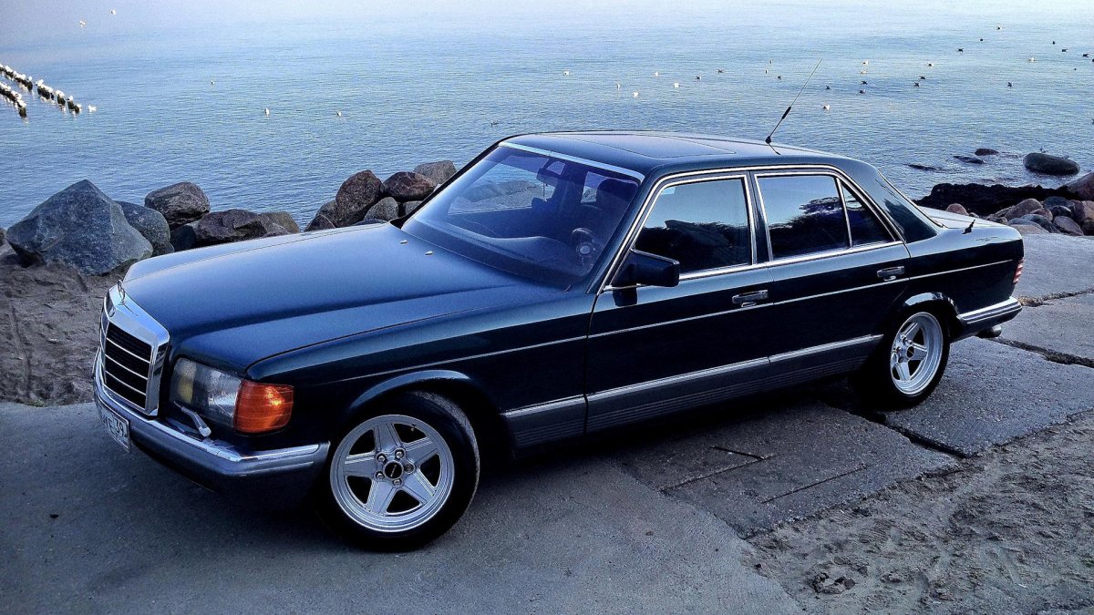 Mercedes-Benz w126