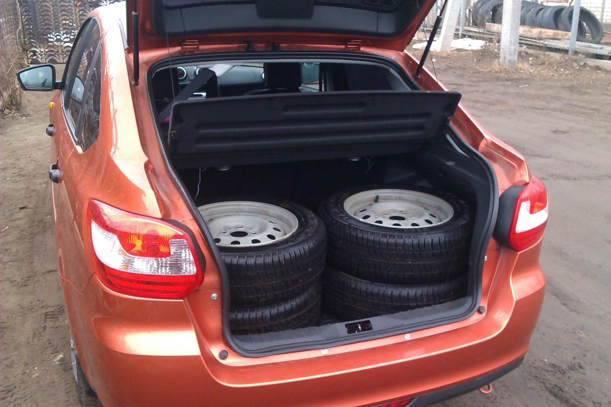 Лада Гранта лифтбек багажник