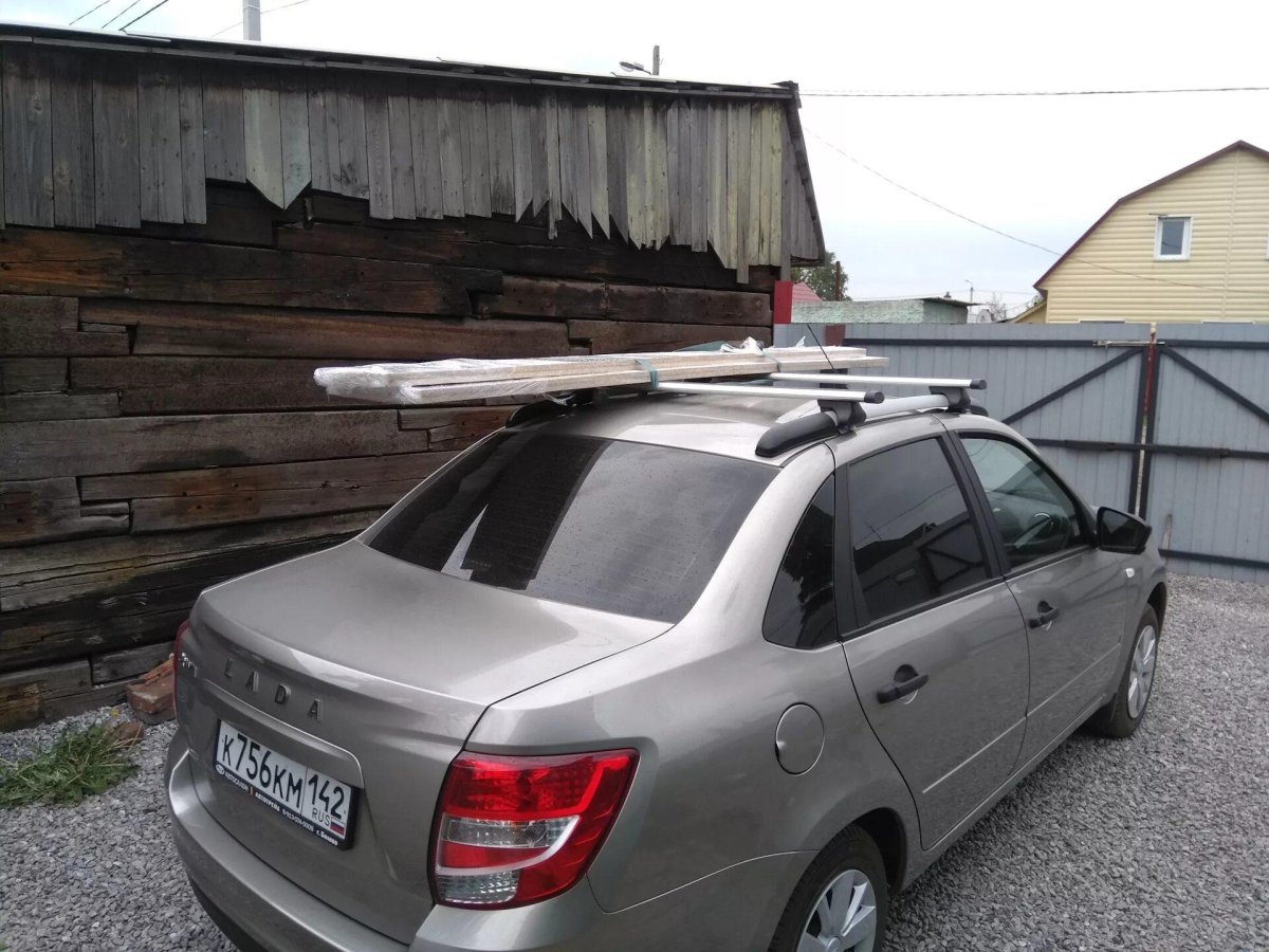 Багажник на крышу Лада Гранта фл седан
