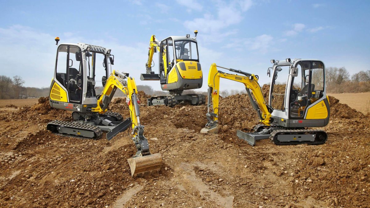 Экскаватор гусеничный Wacker Neuson, et24