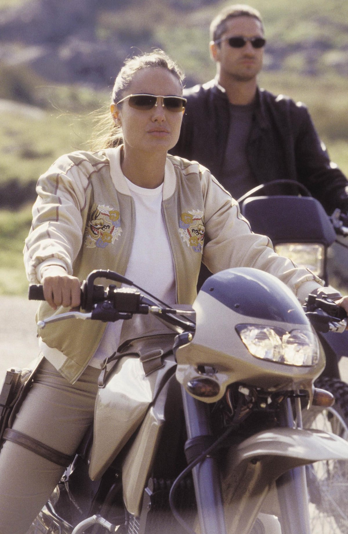 Джерард Батлер Лара Крофт