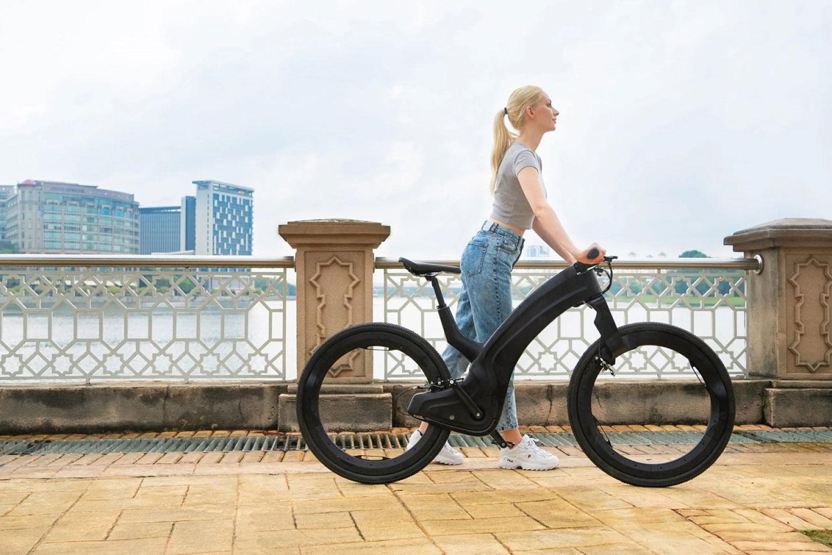 Reevo Hubless e-Bike