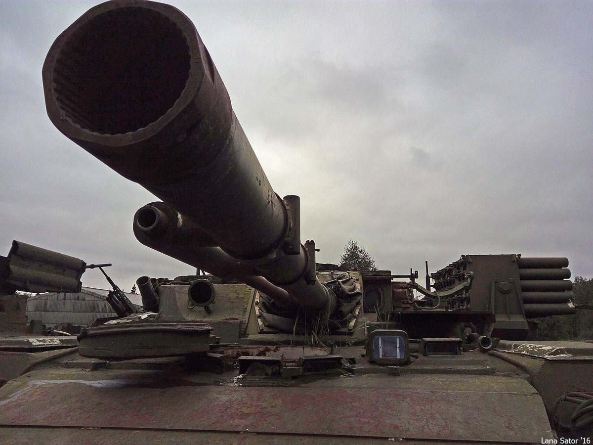 Свалка-Запасник центрального музея бронетехники, Кубинка