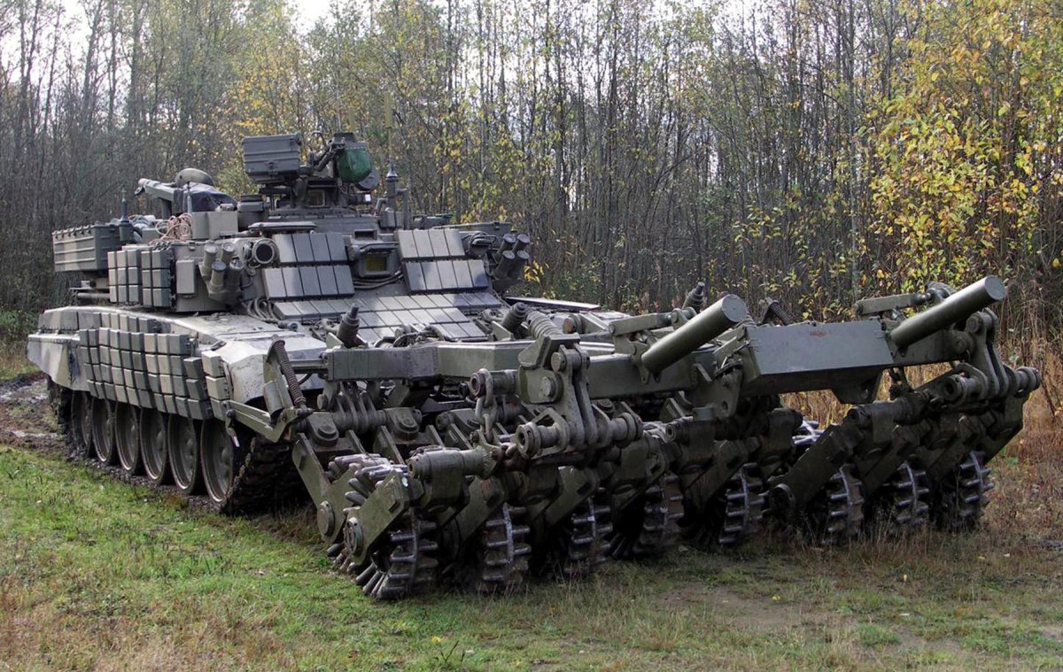 Боевая машина разминирования БМР-3м