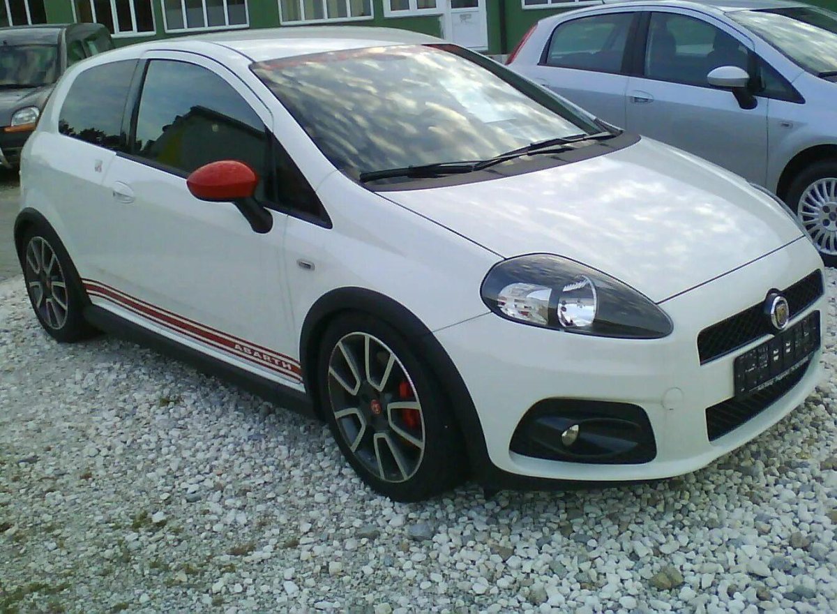 Фиат Гранде Пунто Abarth