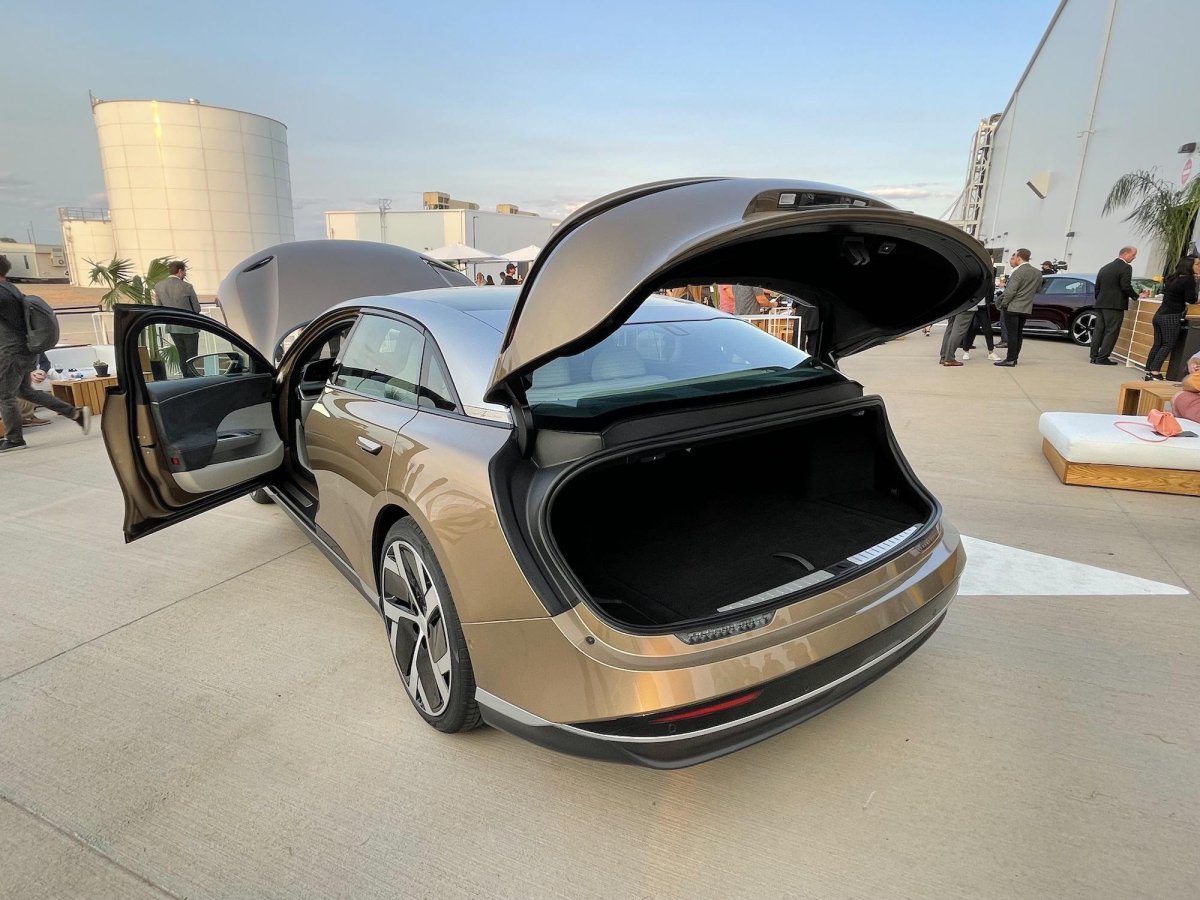 Электрокар Lucid Air