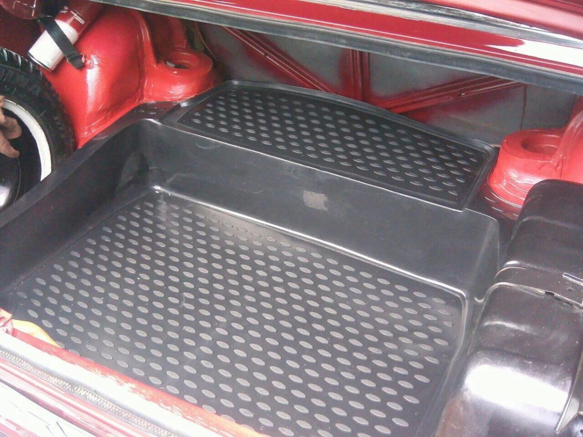 Коврик багажника ВАЗ 2105 2107