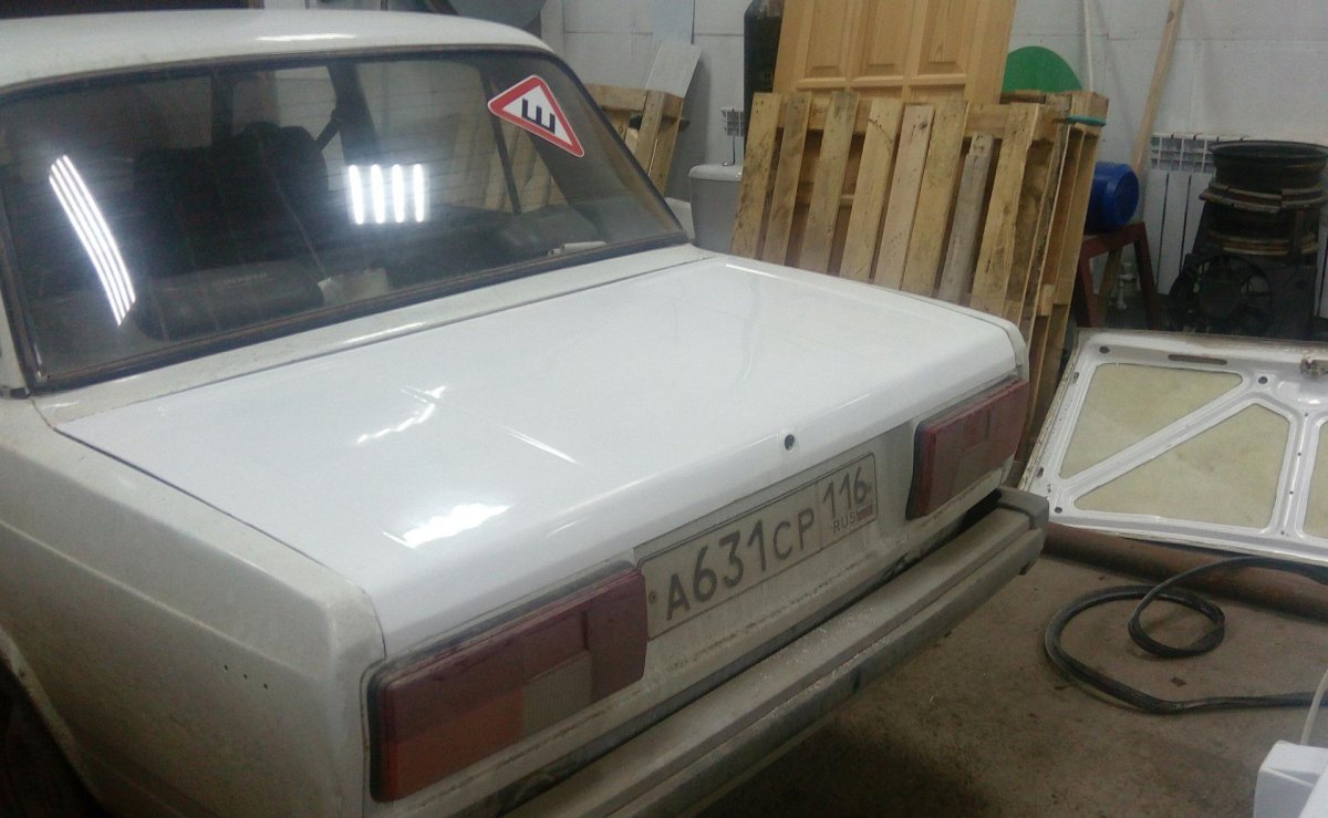 Крышка багажника ВАЗ 2105 И 2107