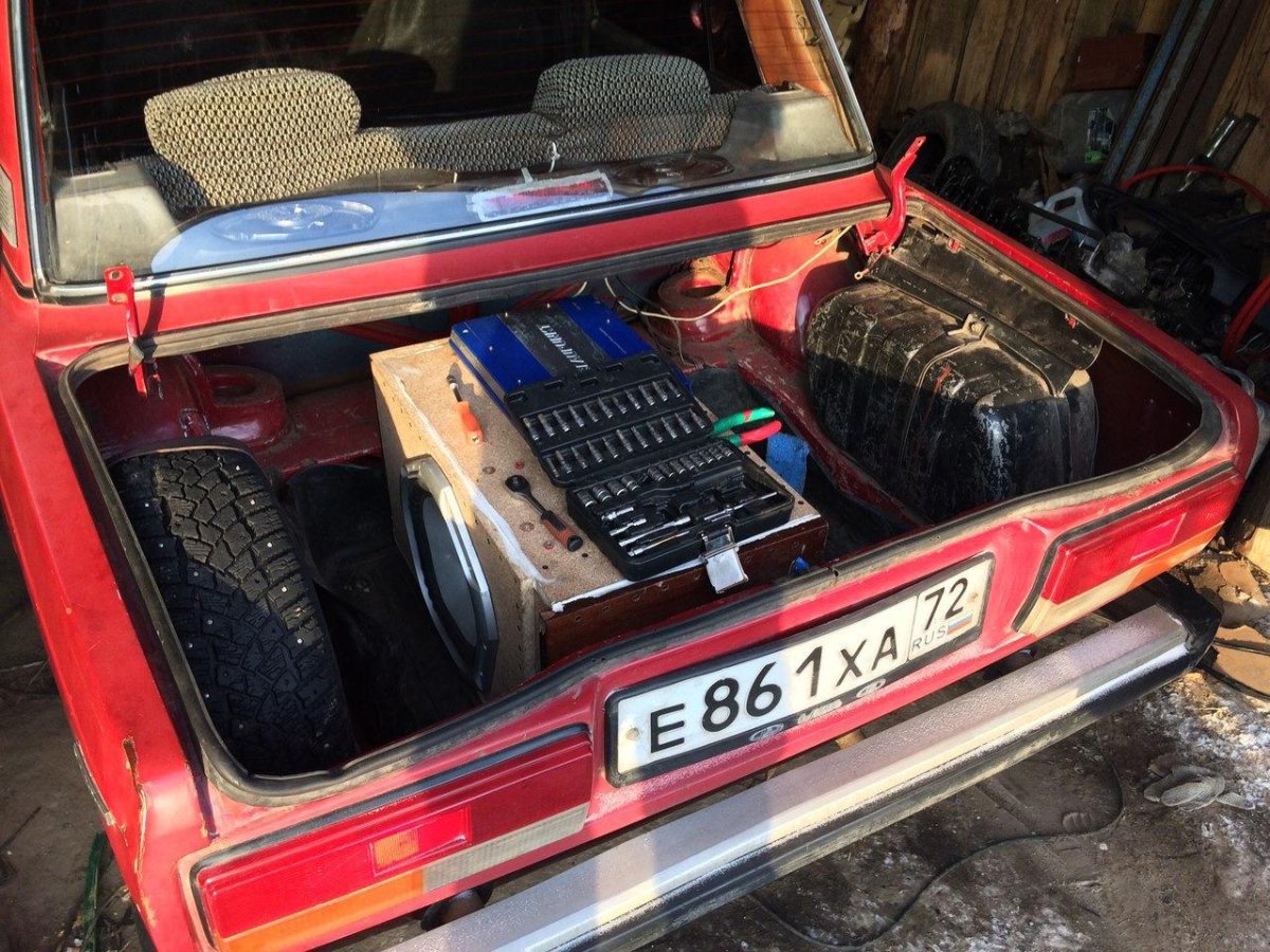 ВАЗ 2105 багажник