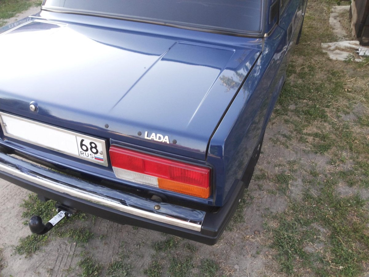 Крышка багажника ВАЗ 2107