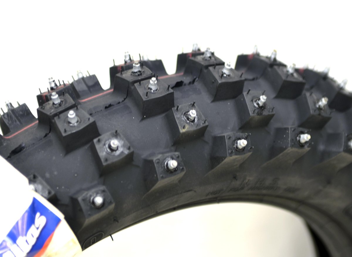 Митас шипованная резина