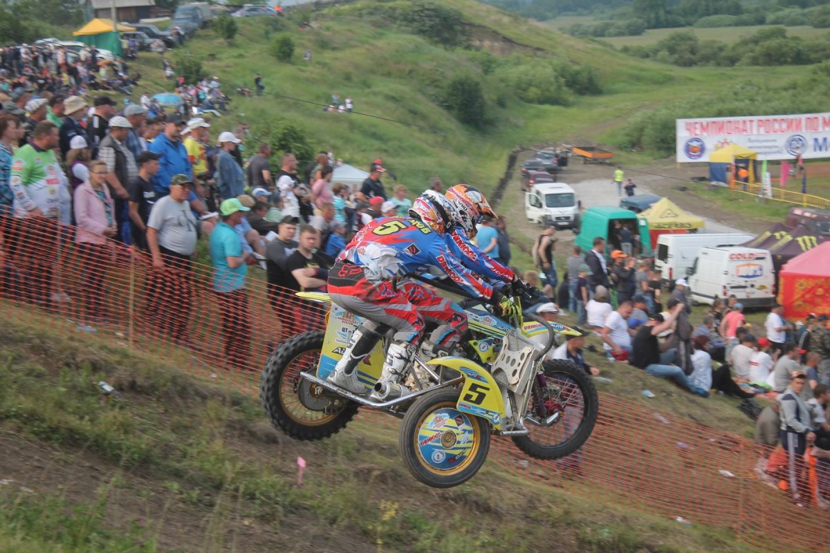 Мотокросс с коляской 2022