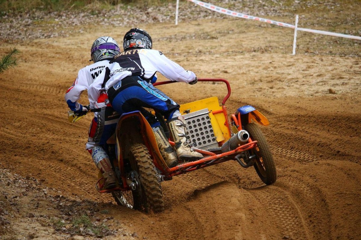 Сайдкар кросс