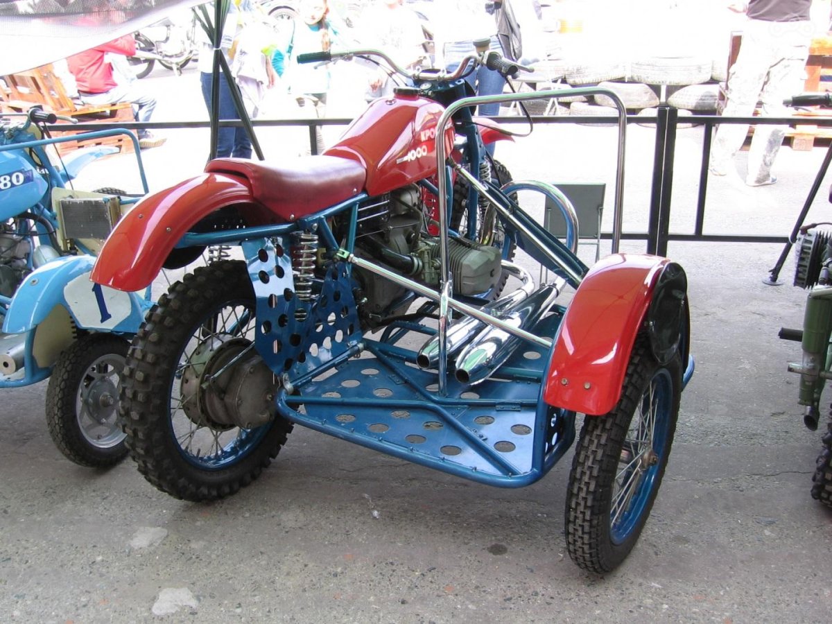 Мотоцикл Урал кросс