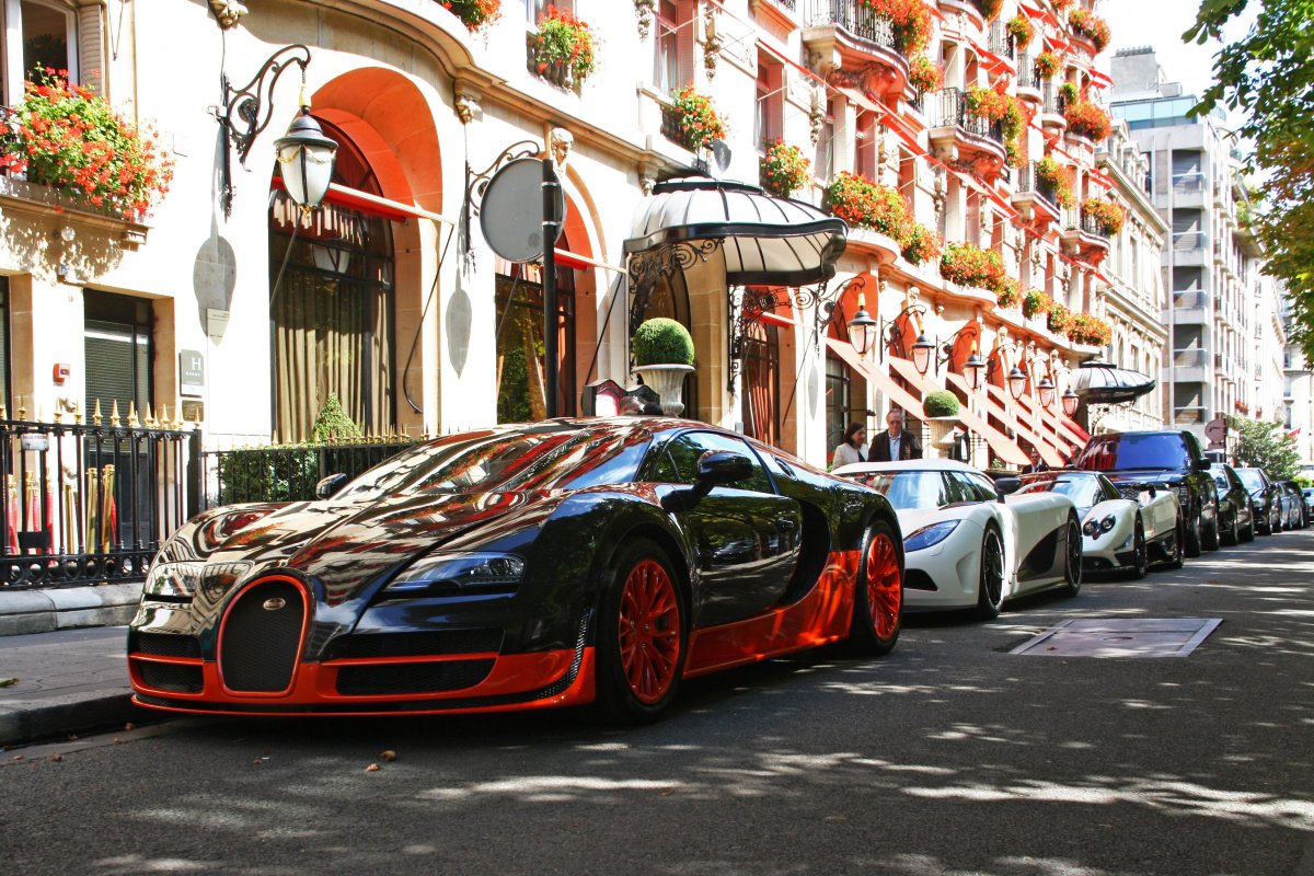 Бугатти Вейрон