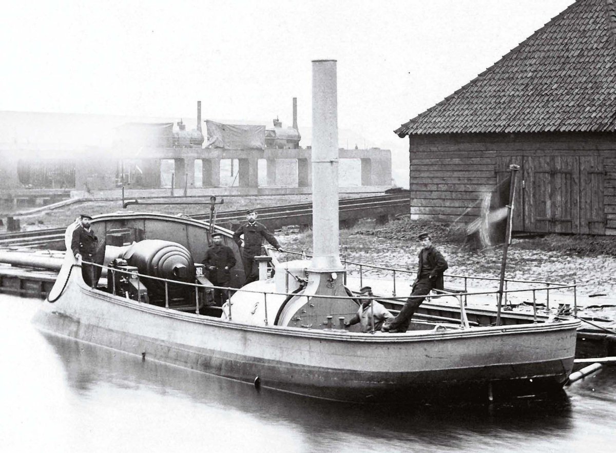 Канонерские лодки 19век