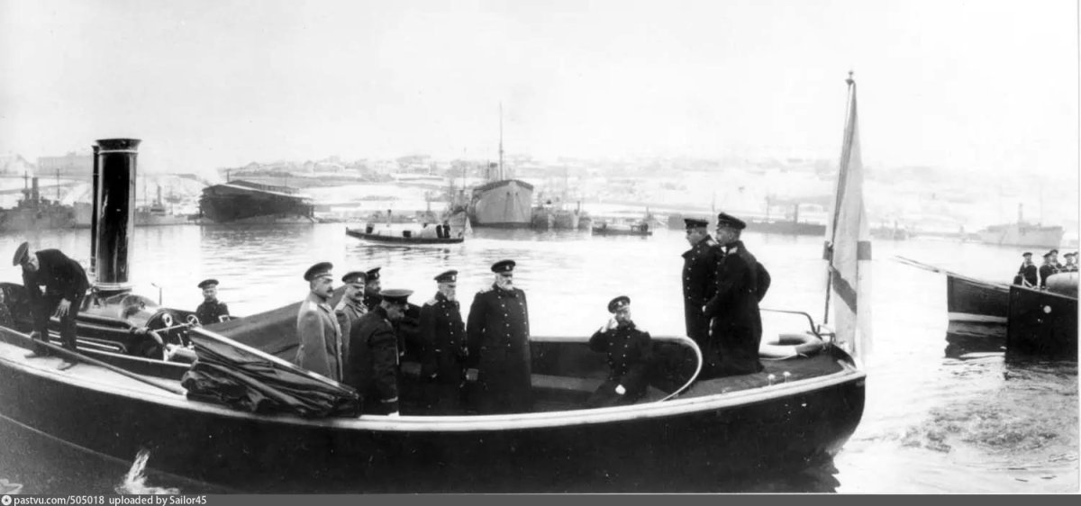 Паровой Императорский катер Петергоф