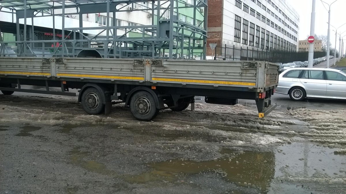 Прицеп МАЗ 870100