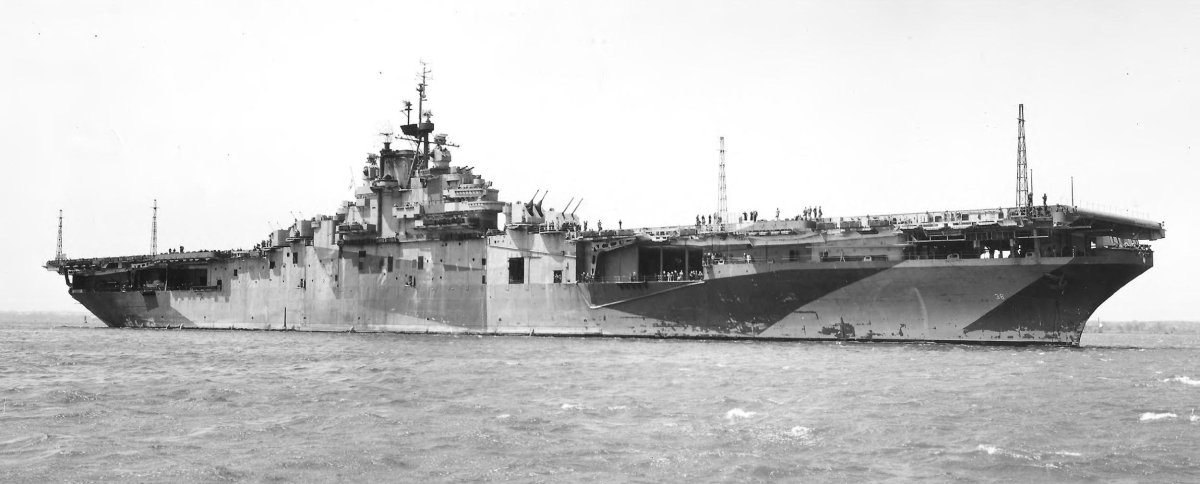 Авианосцы типа «Эссекс»