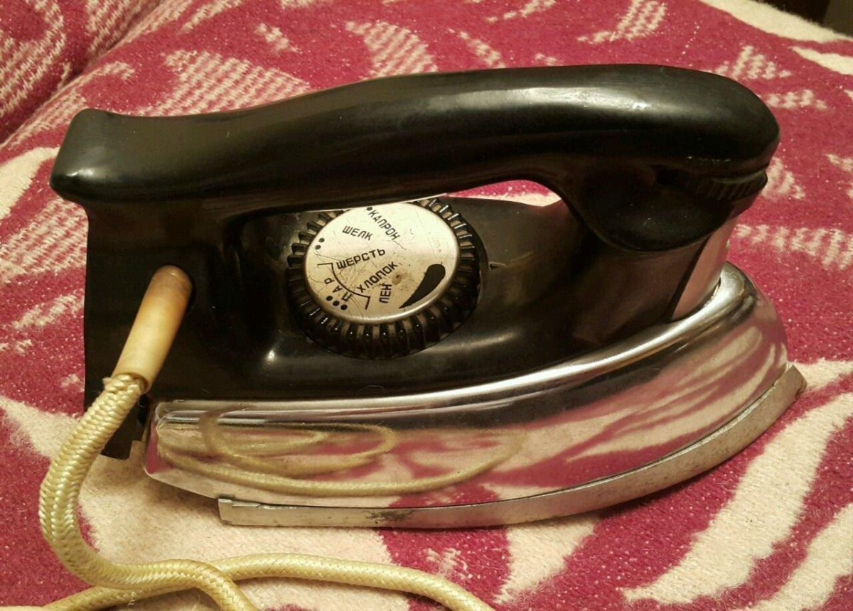 Утюг Агидель УАПО