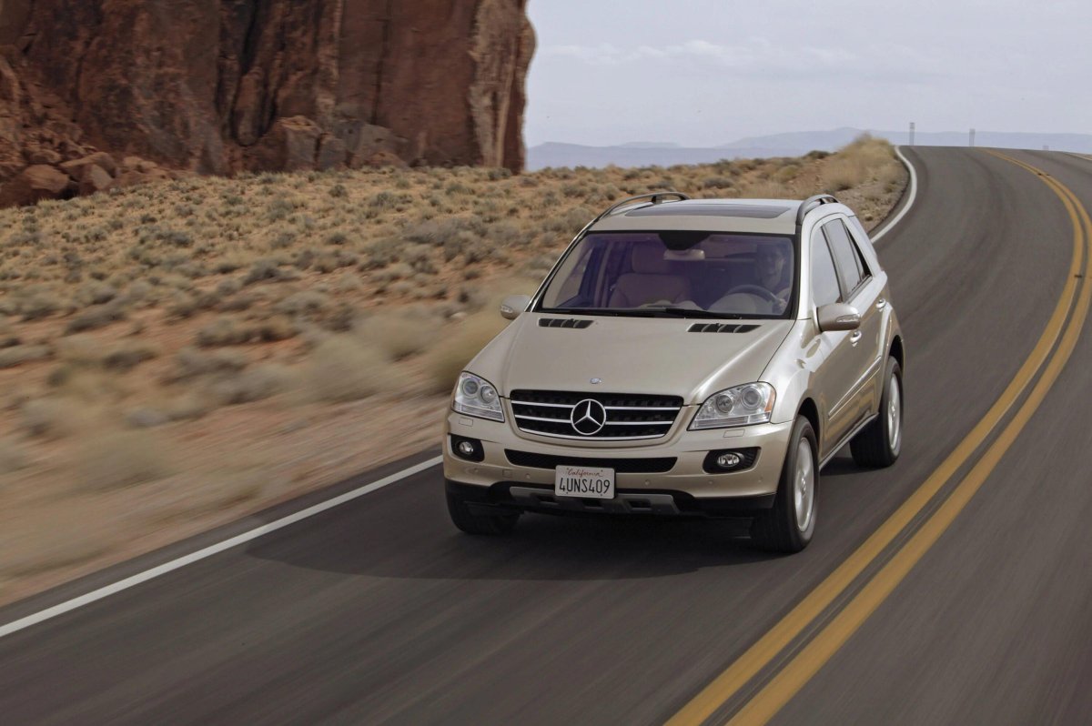 Мерседес Бенц мл 500