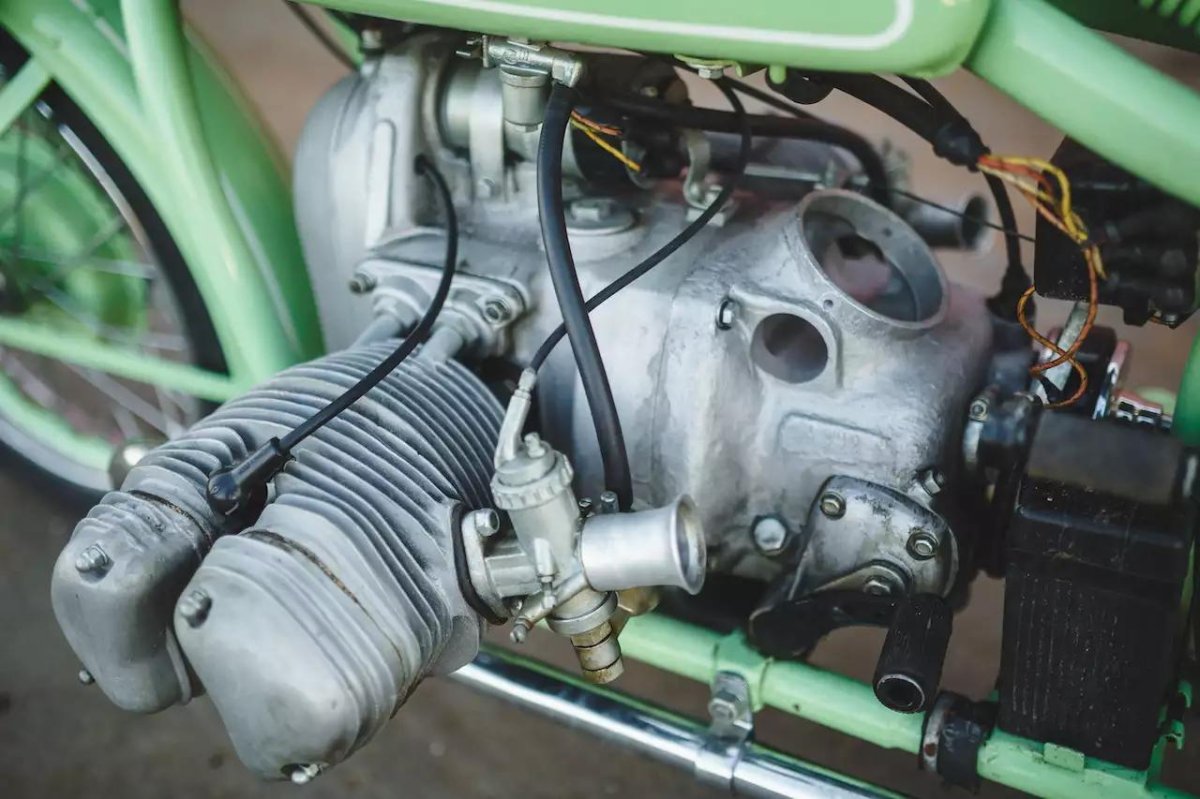 М-75 мотоцикл