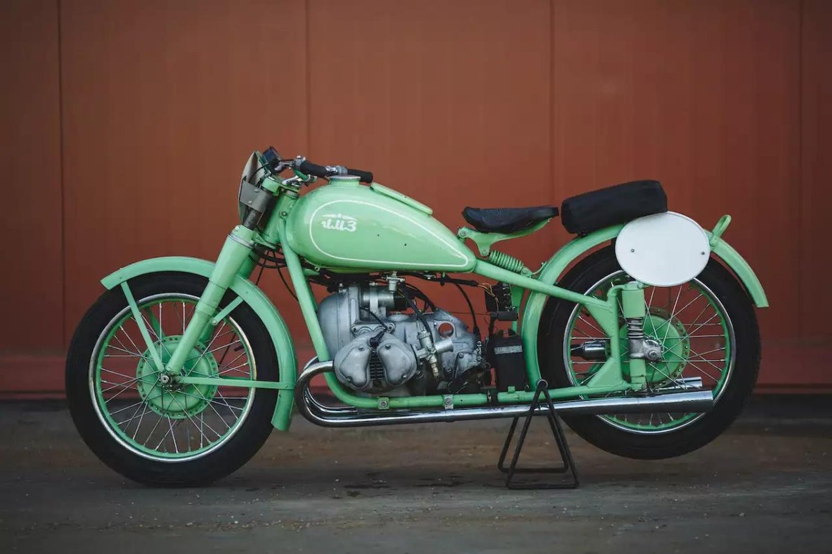 Мотоцикл Урал м-75м