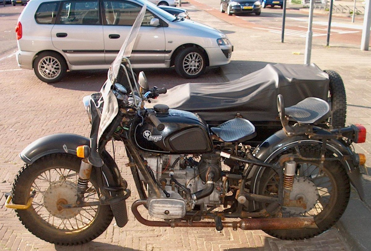 Мотоцикл Днепр МТ 16