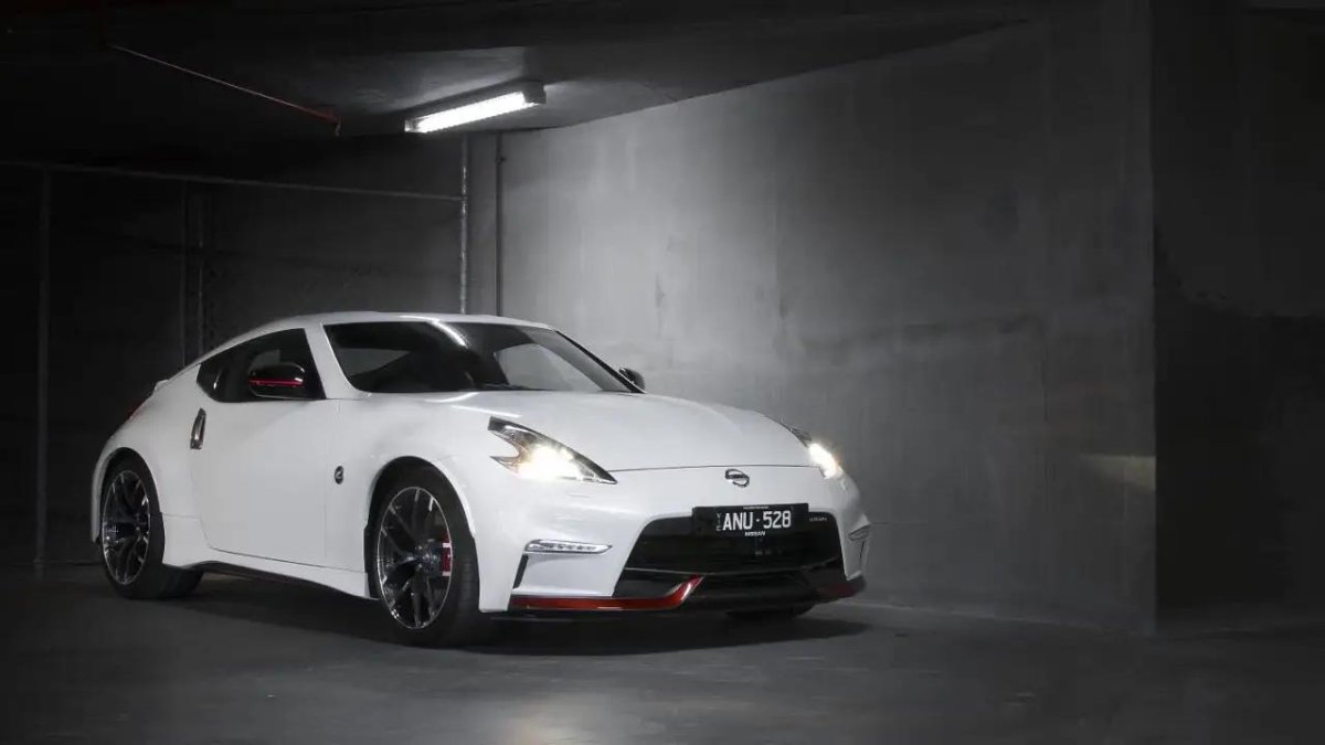 Ниссан 370z Nismo