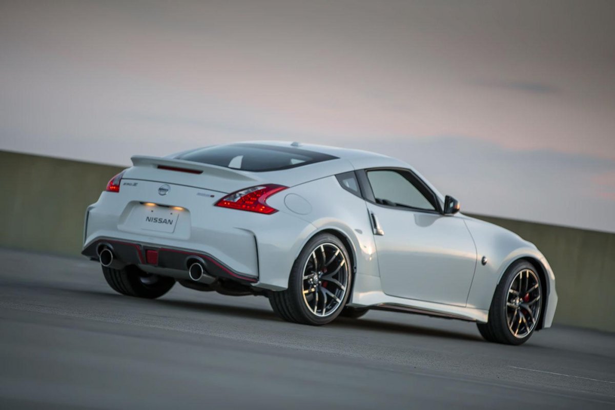 Nissan 370z Nismo 2015