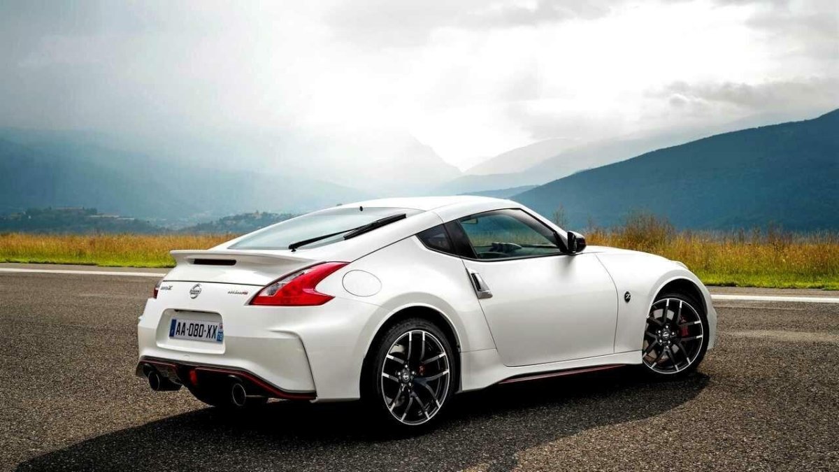 Nissan 370z i