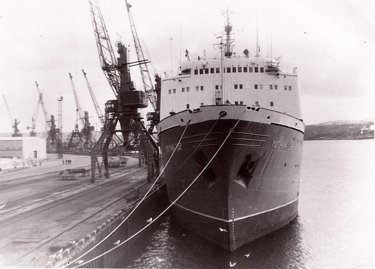 Корабль Маточкин шар