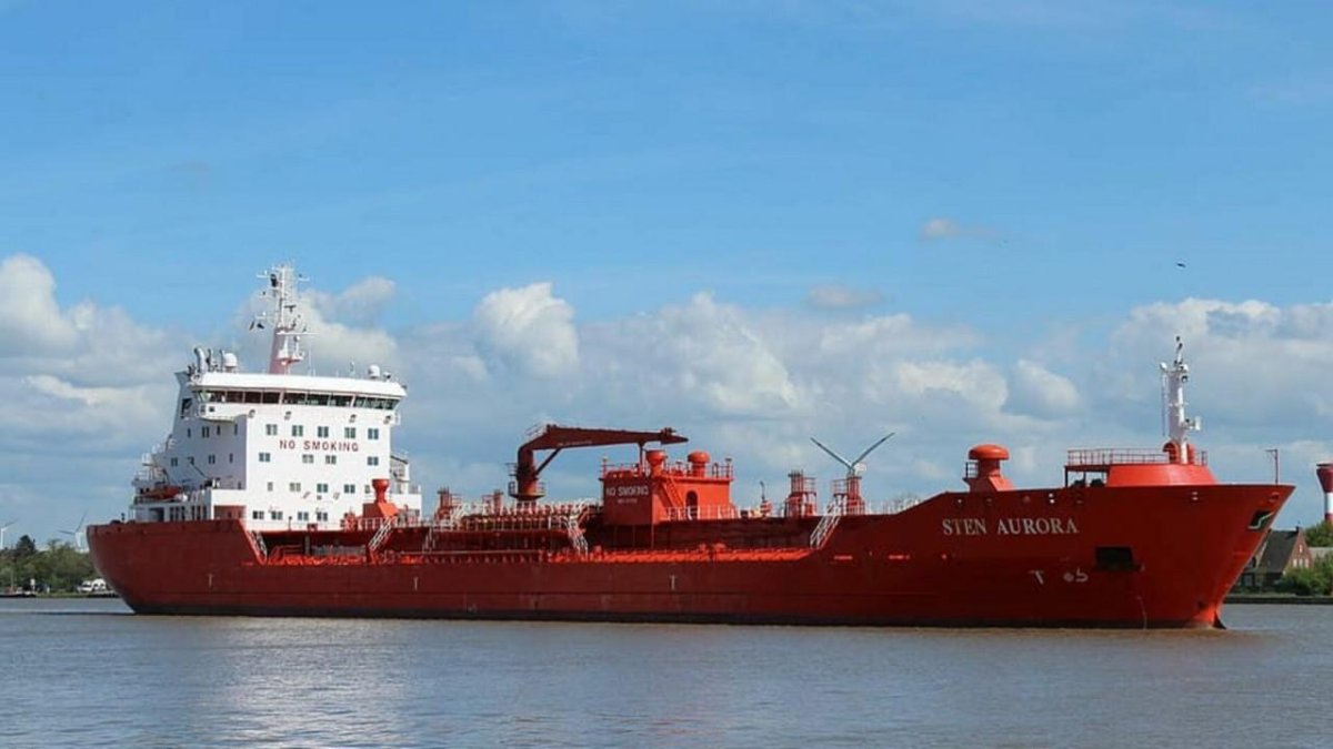 Механик Белов танкер