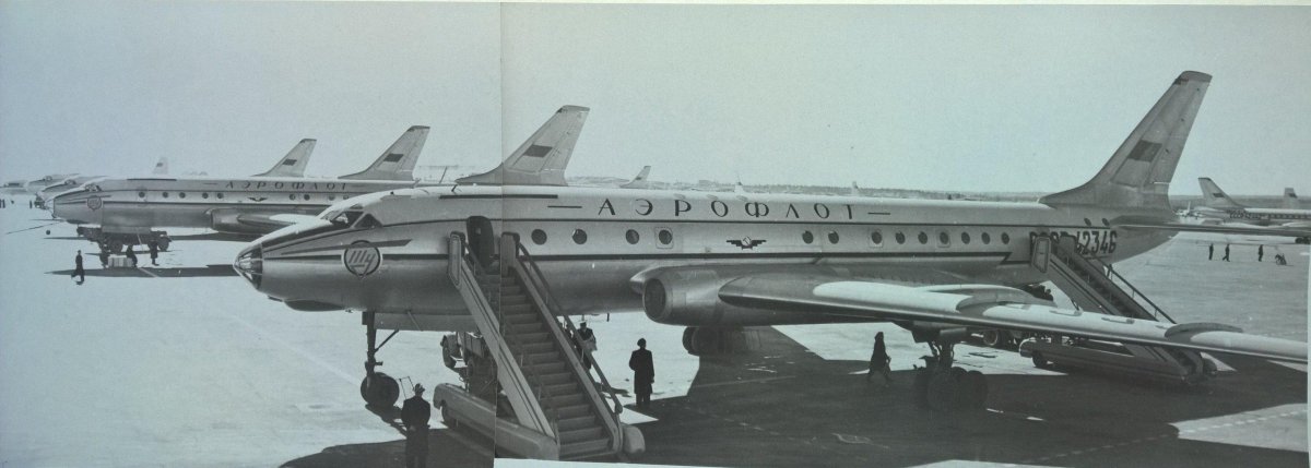 Ту-104 пассажирский самолёт салон