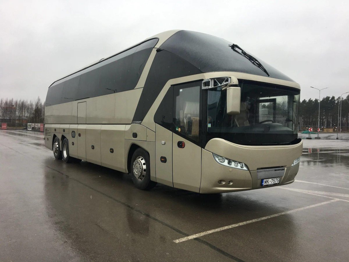 Неоплан Starliner