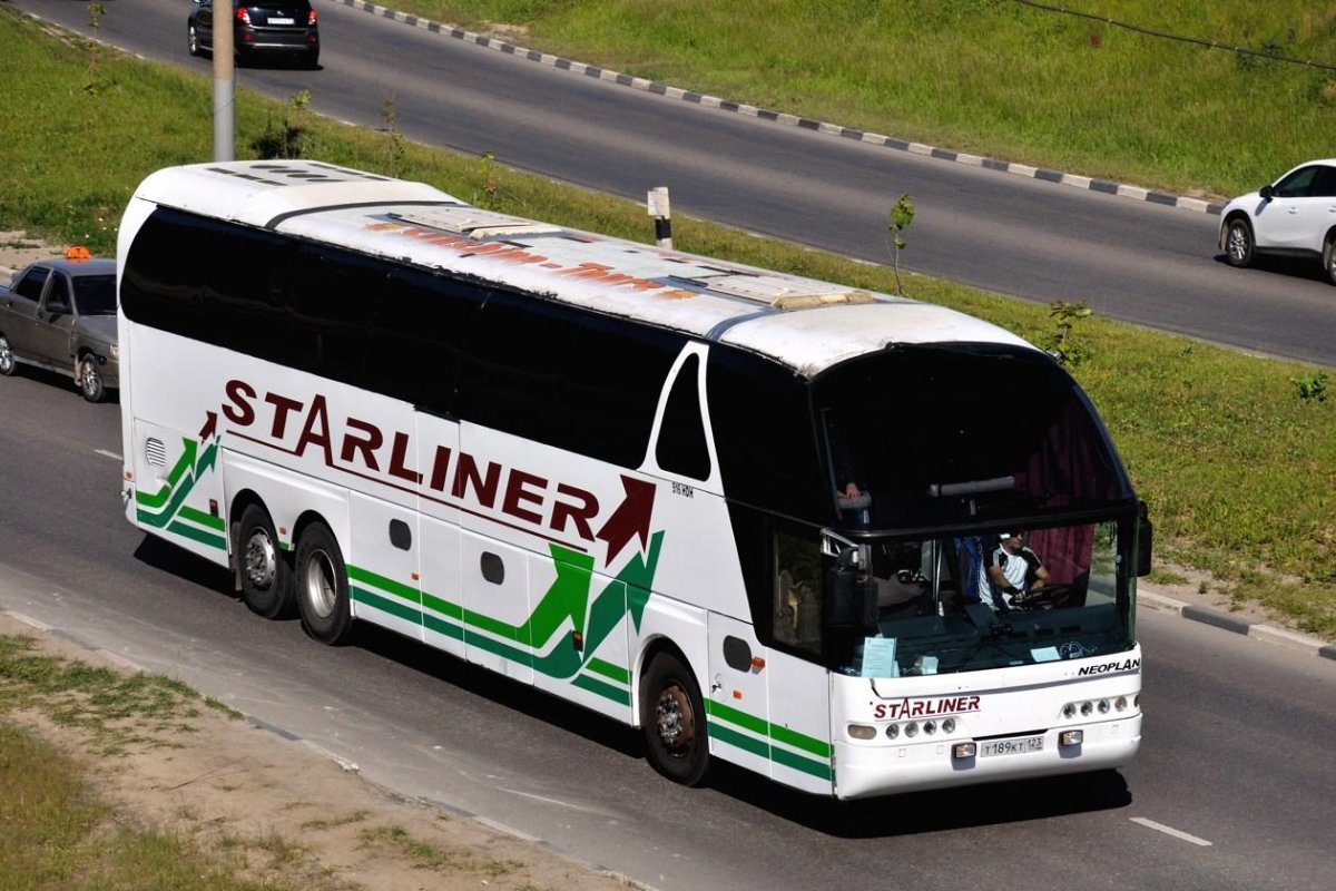 Неоплан Starliner 2021