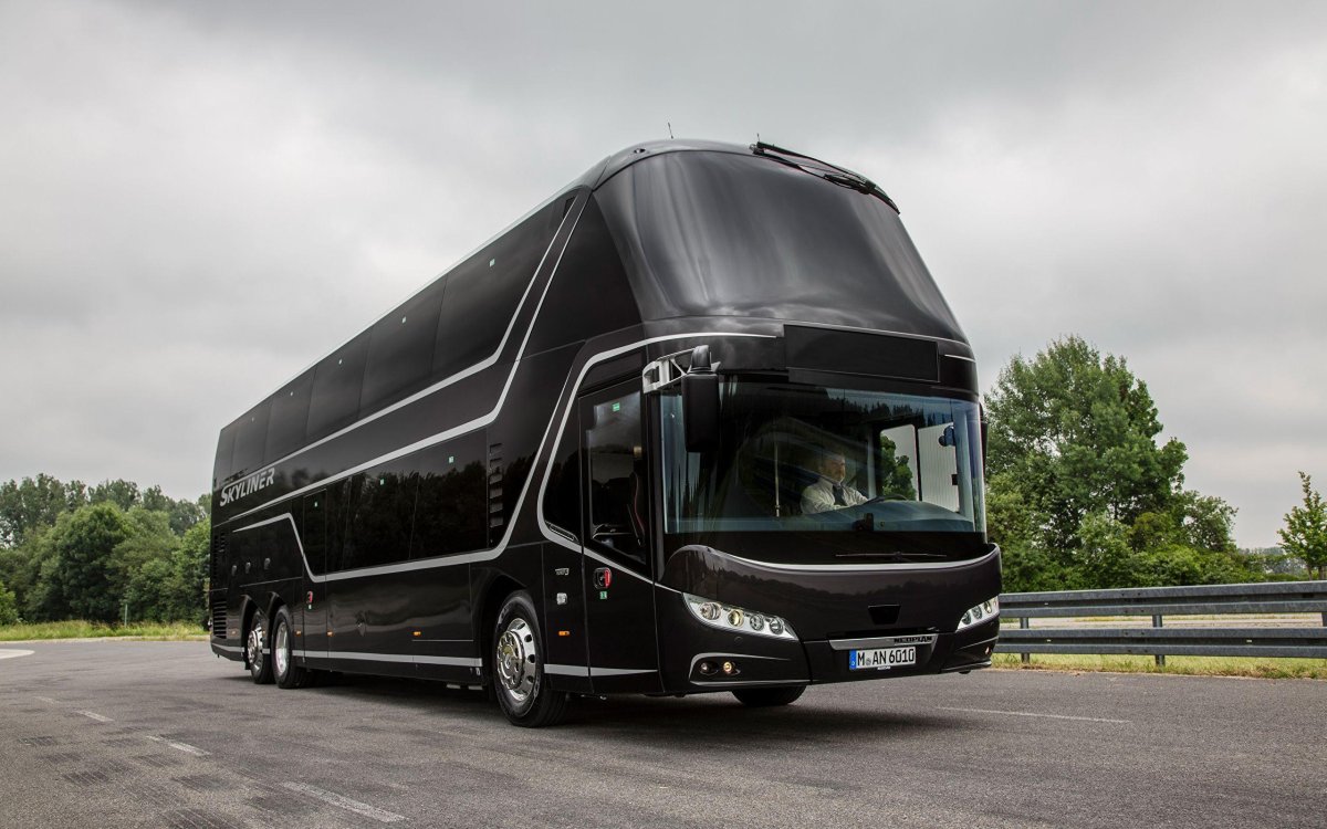 Мерседес Неоплан автобус