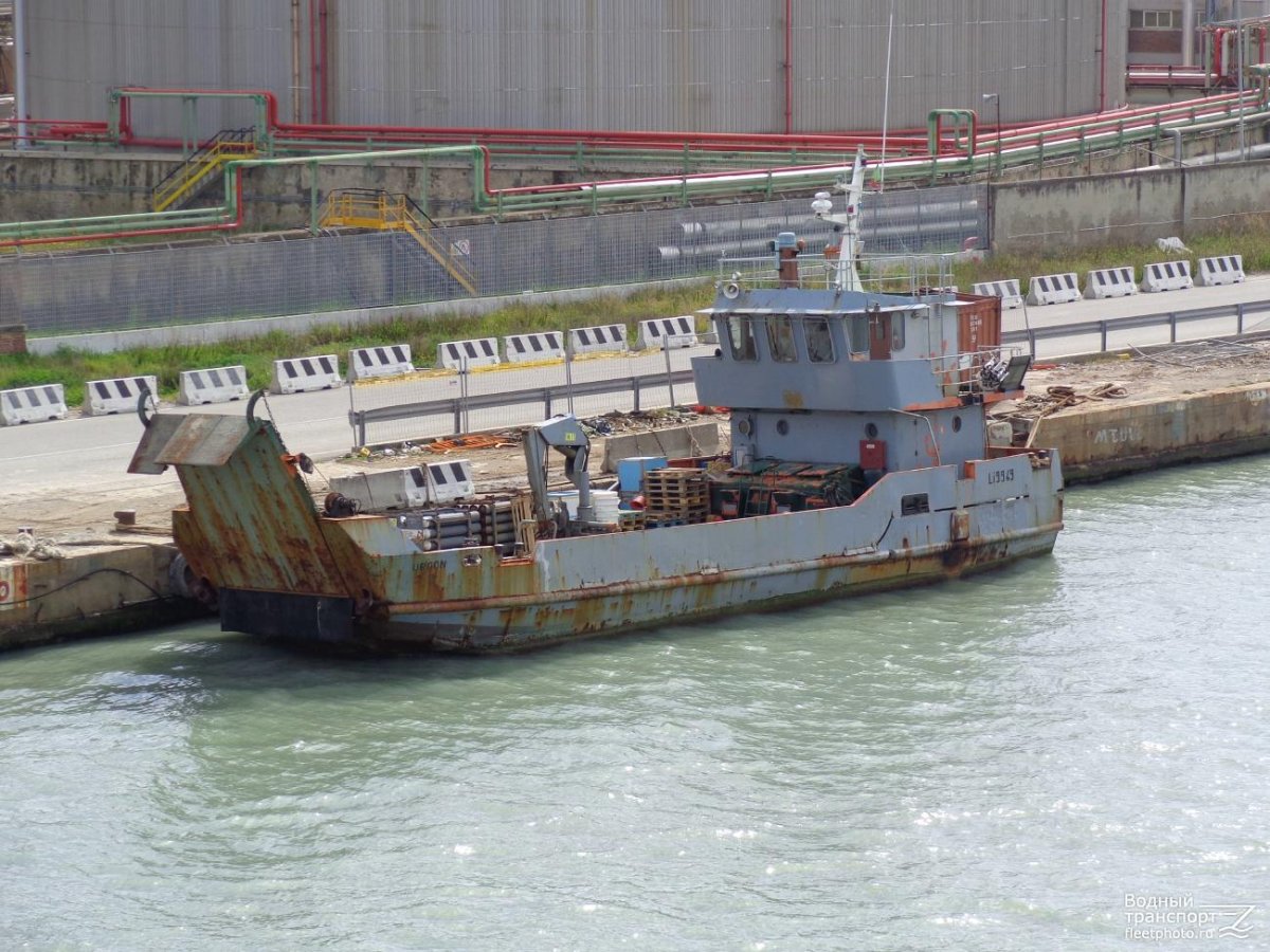 Баржа плашкоут