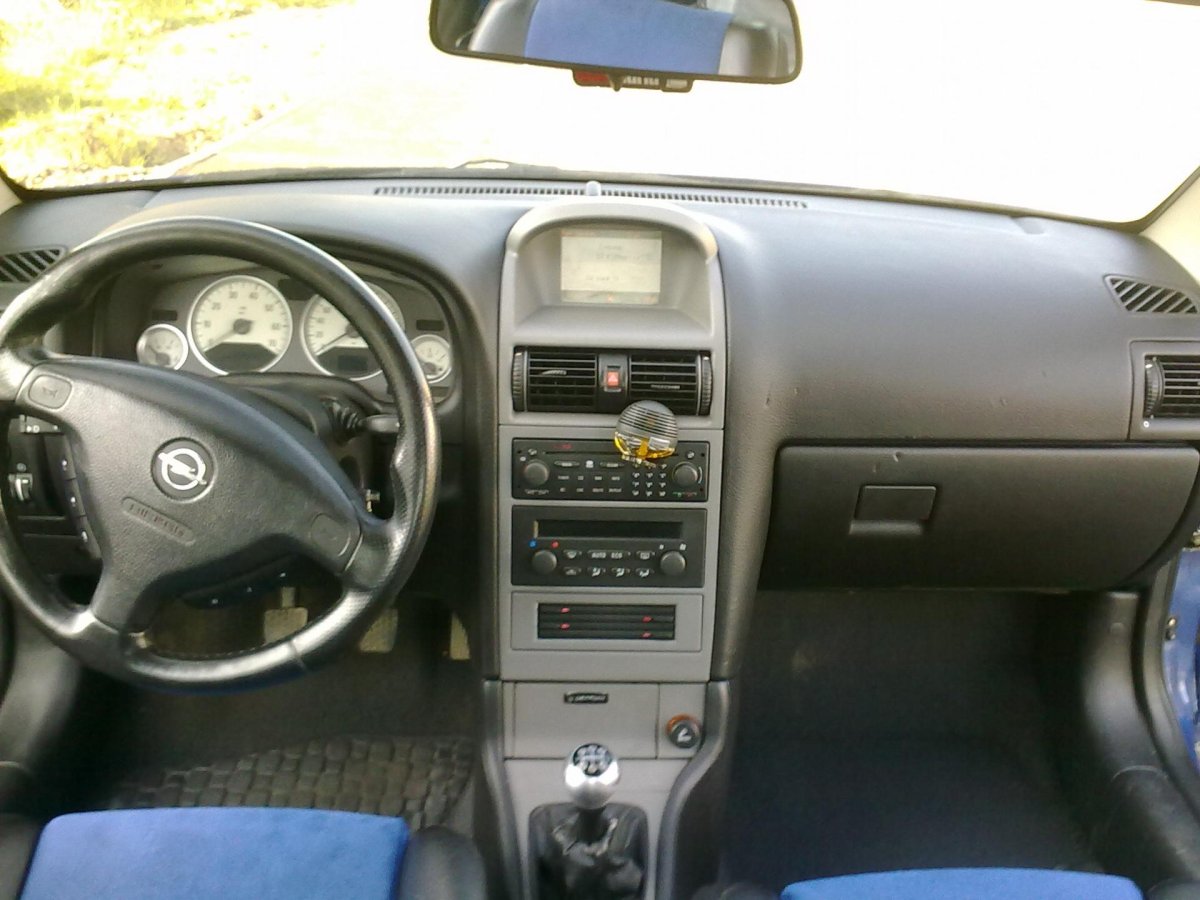 Astra g Bertone салон