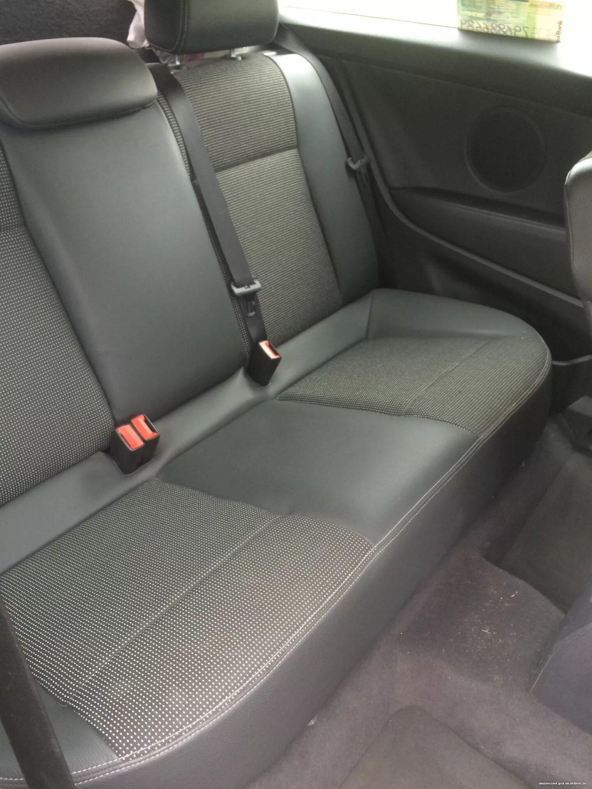 Опель Астра салон сзади