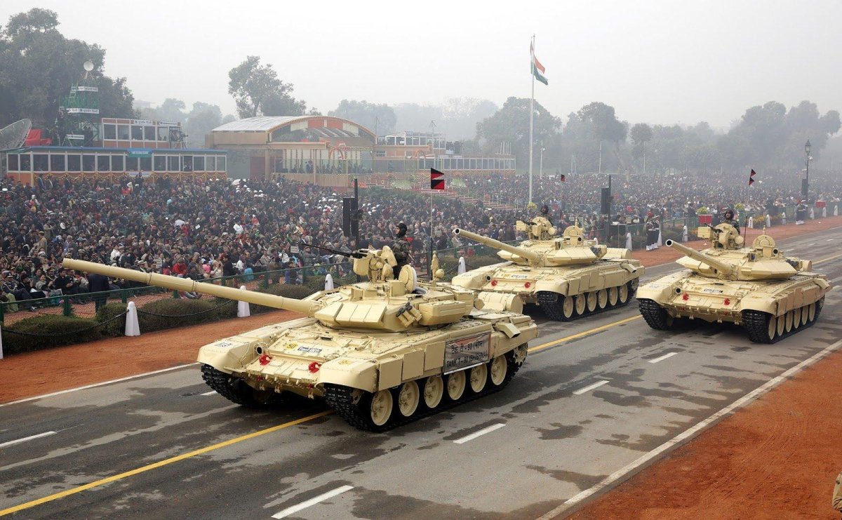 Танки в Индии т-90