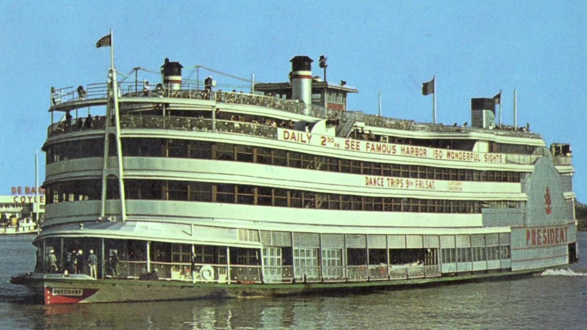 5 Палубный теплоход