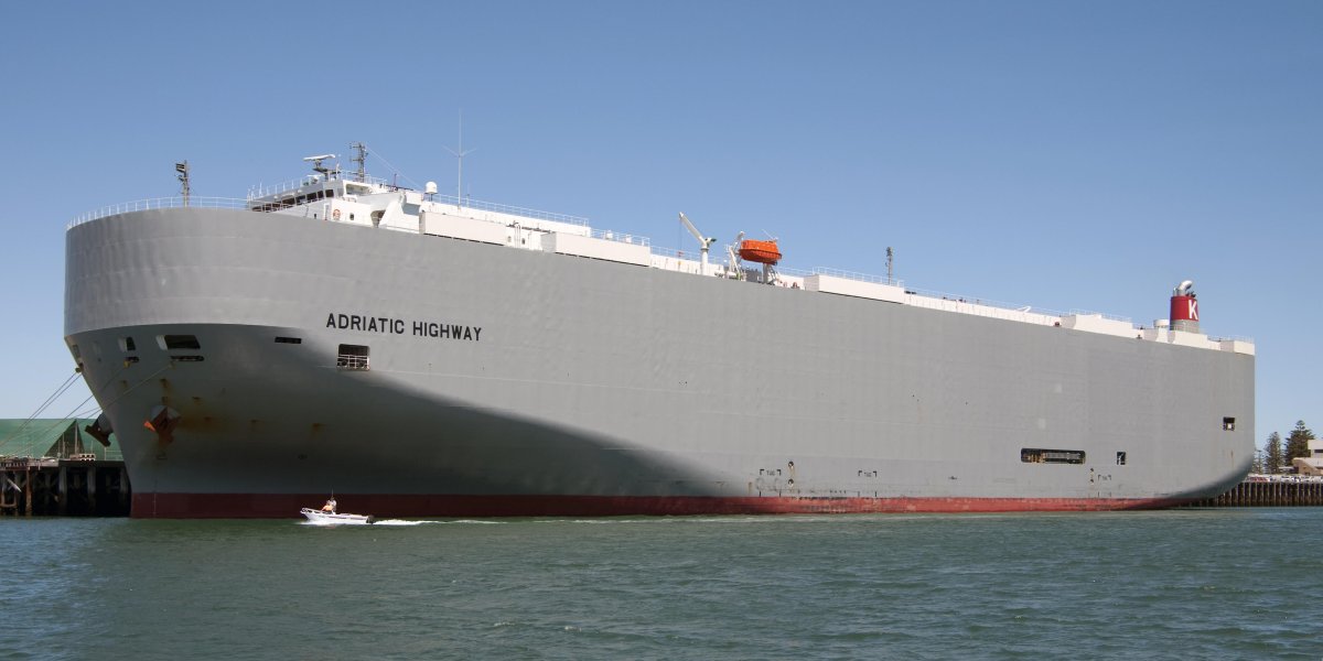Адриатик судно