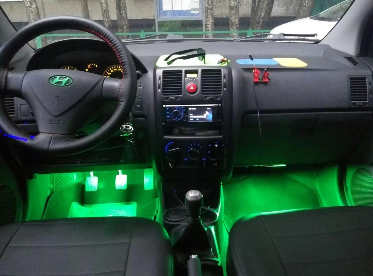 Хендай Гетц 1.4 салон